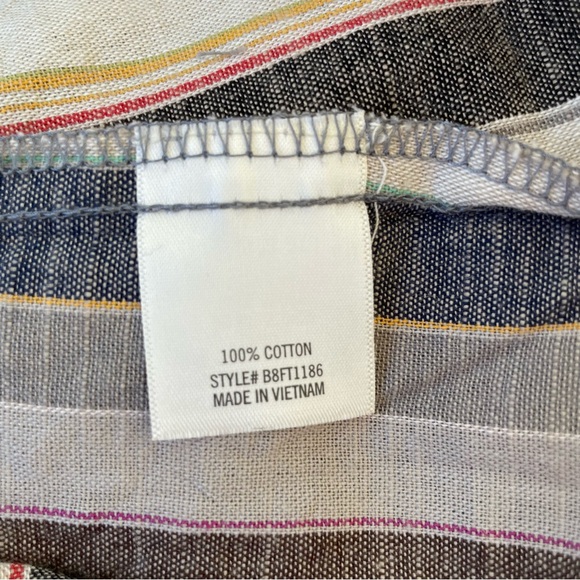 Harper button front top with v neck, tie front, short sleeves. Earth tones. - Picture 5 of 7